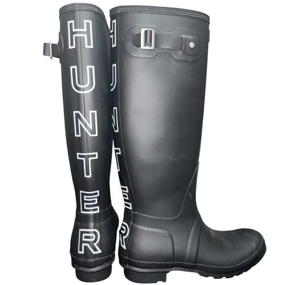 Hunter Shoes - Hunter Women’s Black Rain Boots with Bold White Logo Down The Back